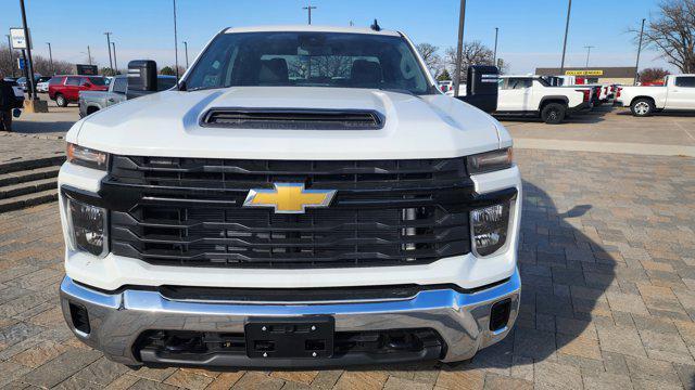 new 2024 Chevrolet Silverado 3500 car, priced at $72,500