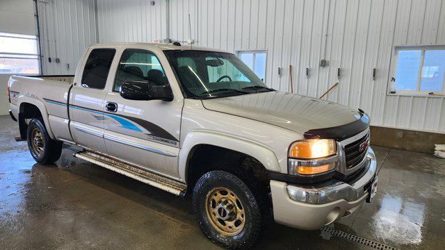 used 2004 GMC Sierra 2500 car, priced at $4,500