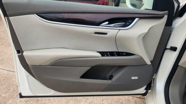 used 2013 Cadillac XTS car, priced at $8,900