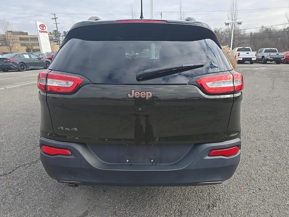 used 2016 Jeep Cherokee car, priced at $11,800