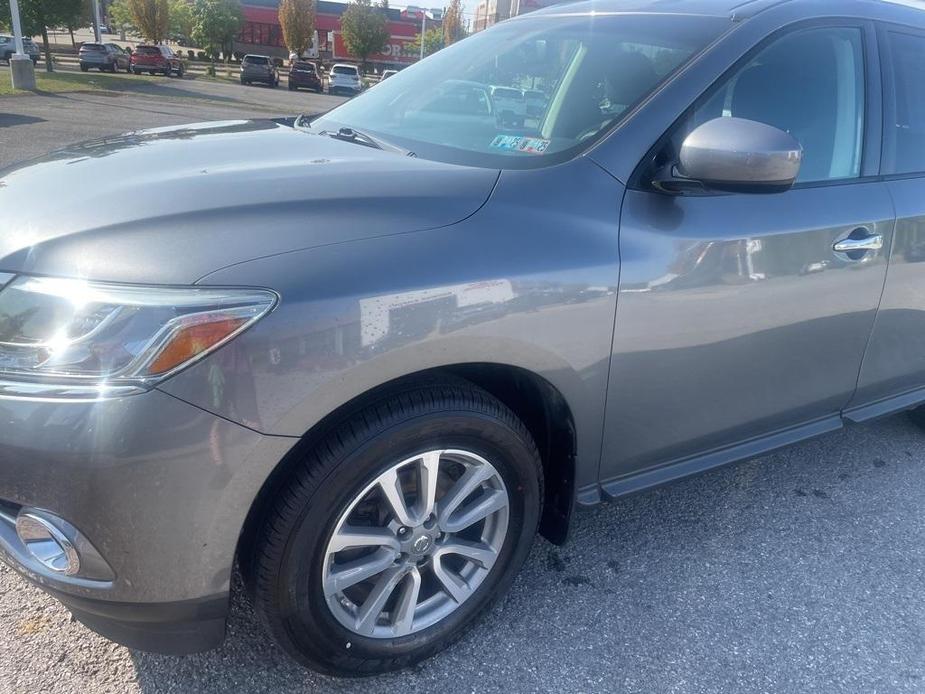 used 2016 Nissan Pathfinder car, priced at $9,633