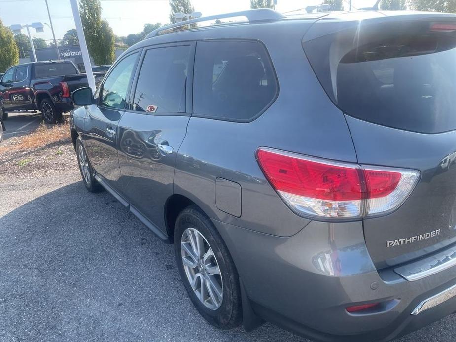 used 2016 Nissan Pathfinder car, priced at $9,633