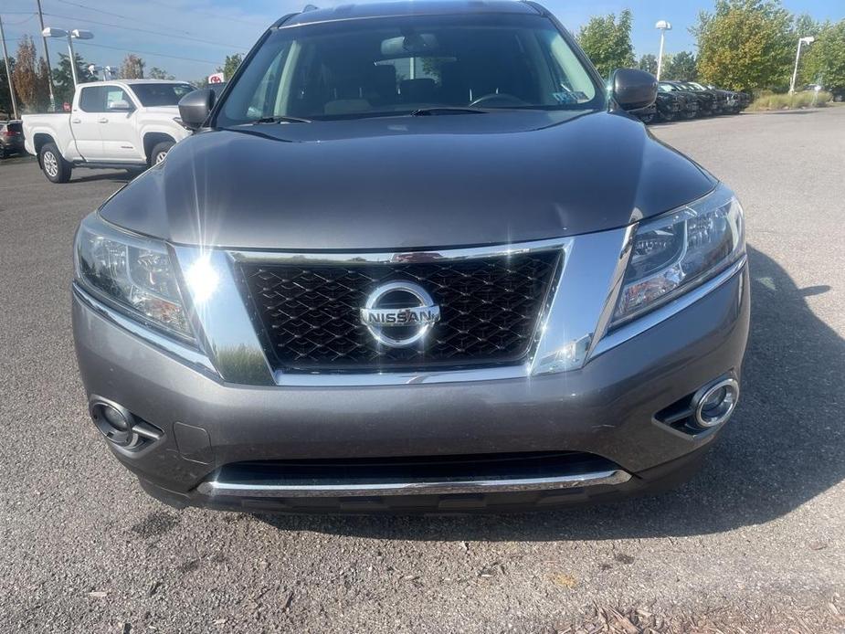 used 2016 Nissan Pathfinder car, priced at $9,633