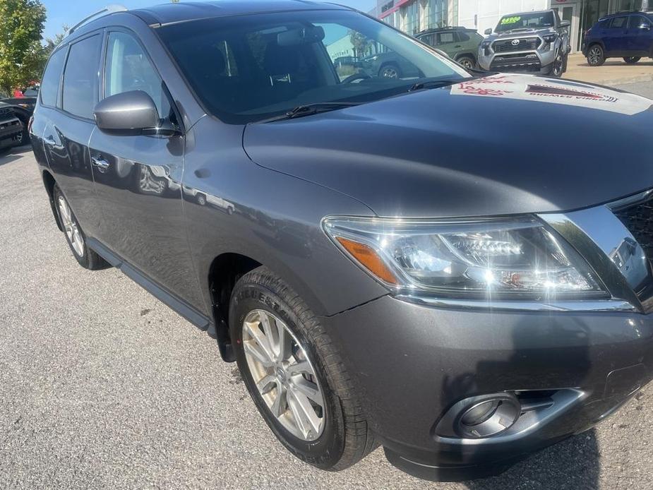 used 2016 Nissan Pathfinder car, priced at $9,633