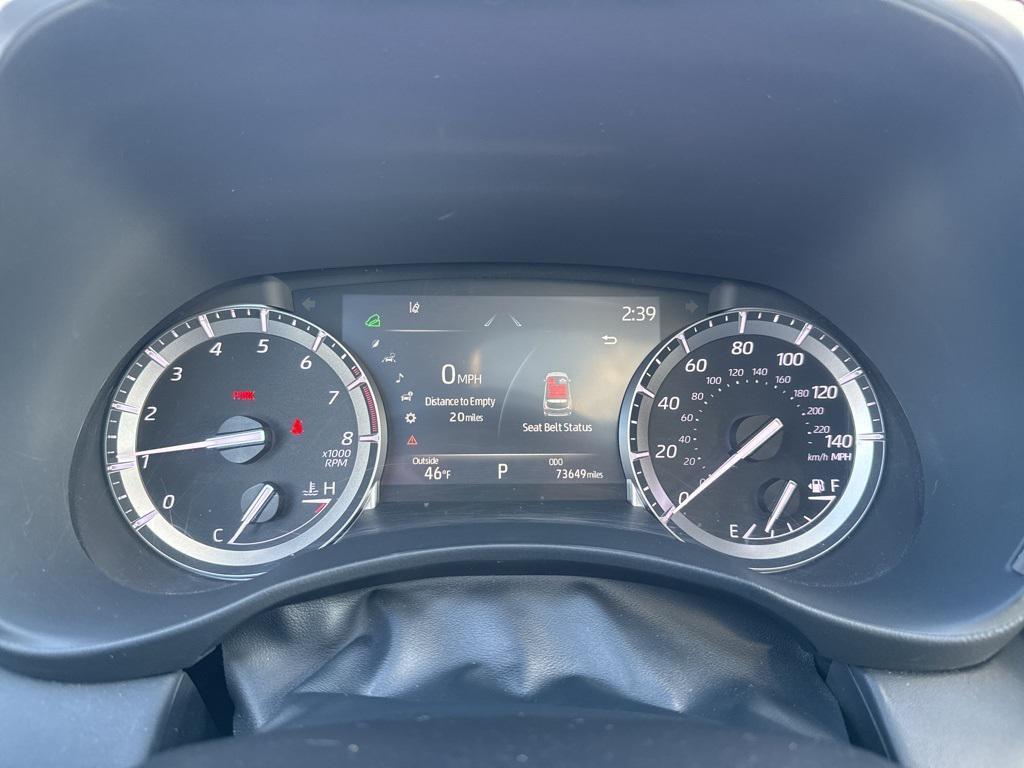 used 2022 Toyota Highlander car, priced at $32,400