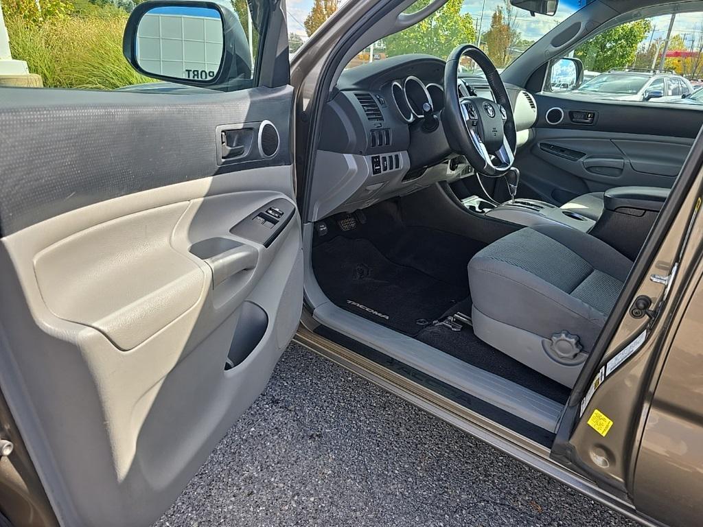 used 2014 Toyota Tacoma car, priced at $16,933