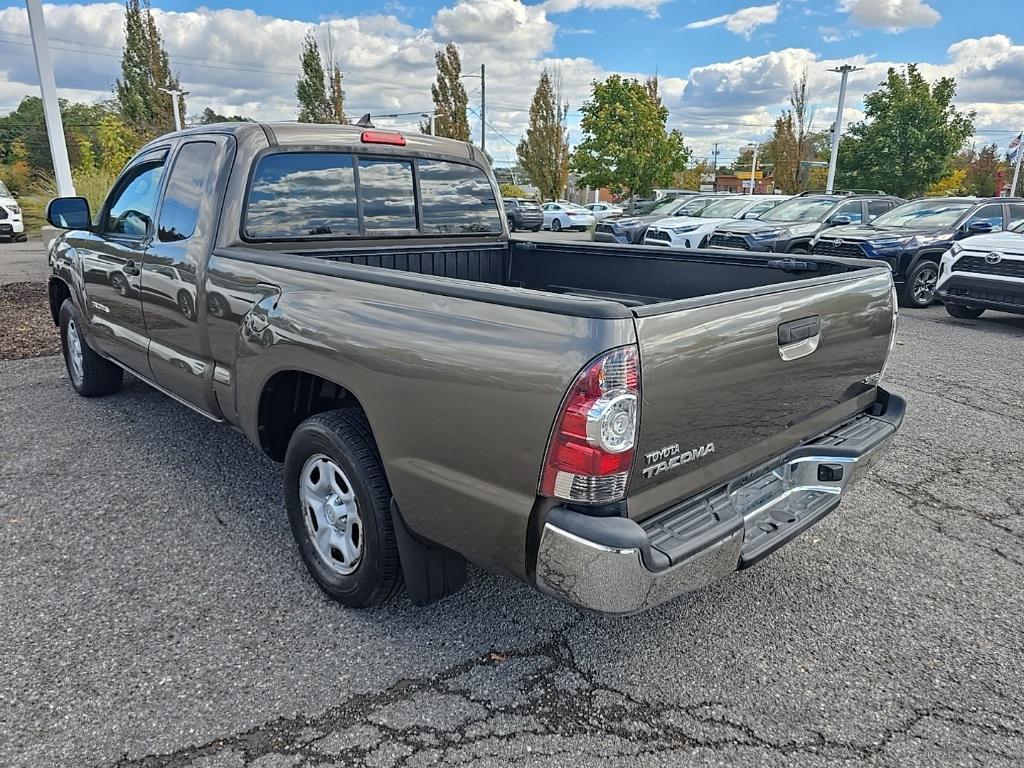 used 2014 Toyota Tacoma car, priced at $16,933