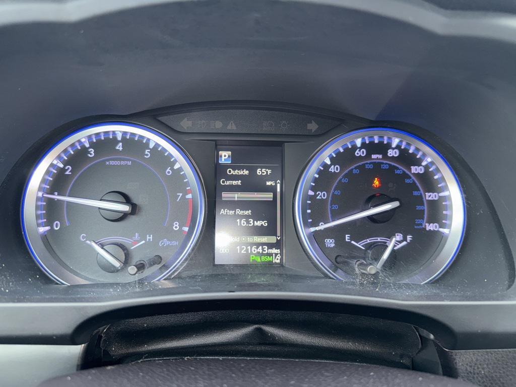 used 2018 Toyota Highlander car, priced at $22,500