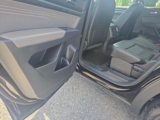 used 2022 Volkswagen Atlas car, priced at $28,700