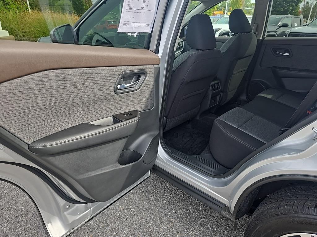 used 2022 Nissan Rogue car, priced at $23,900