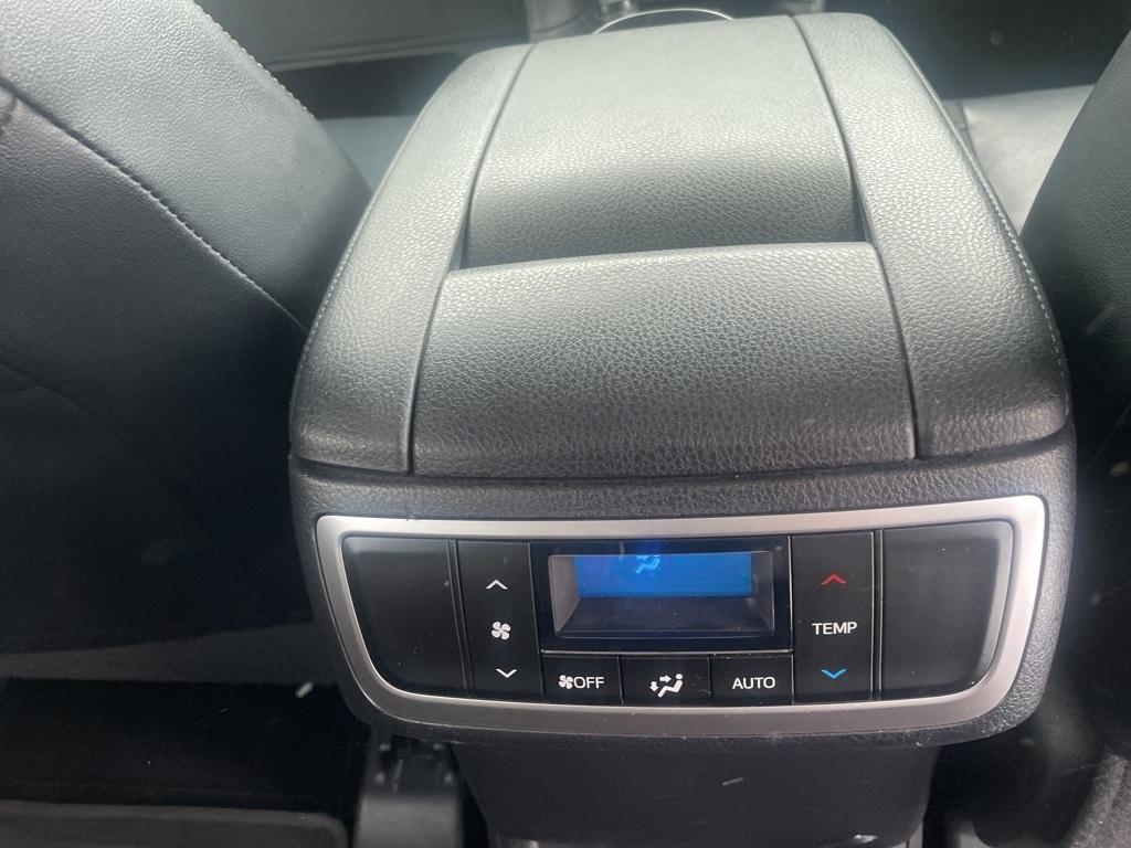 used 2019 Toyota Highlander car, priced at $23,900