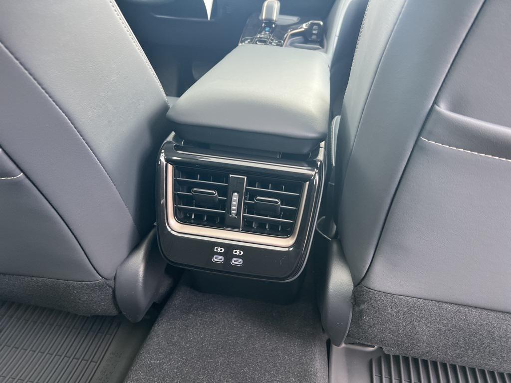 new 2025 Toyota Crown Signia car, priced at $49,890