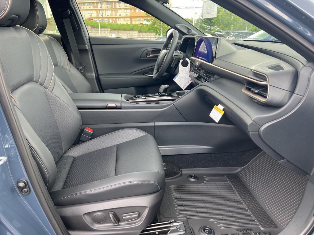 new 2025 Toyota Crown Signia car, priced at $49,890