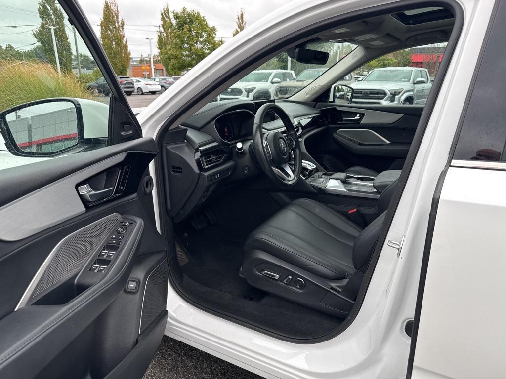 used 2023 Acura MDX car, priced at $34,333