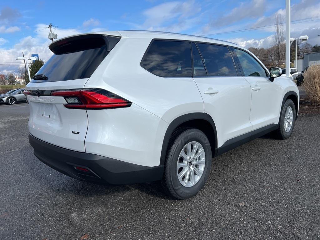 new 2024 Toyota Grand Highlander car, priced at $45,899