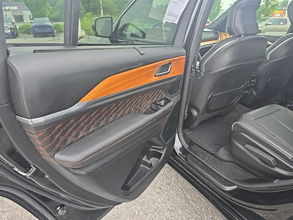 used 2021 Jeep Grand Cherokee L car, priced at $32,155