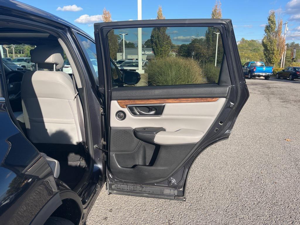 used 2018 Honda CR-V car, priced at $21,400