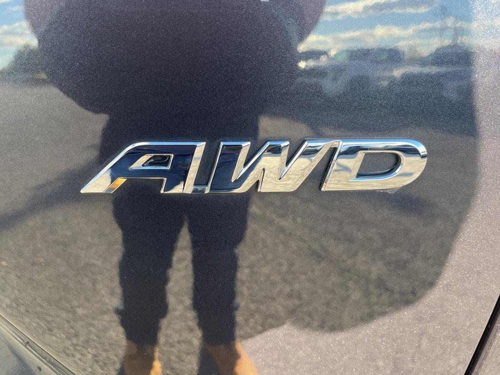 used 2018 Honda CR-V car, priced at $21,400