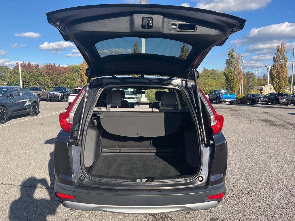 used 2018 Honda CR-V car, priced at $21,400