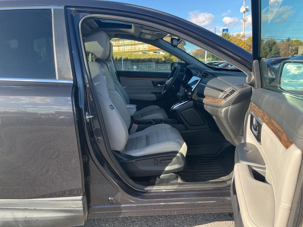 used 2018 Honda CR-V car, priced at $21,400