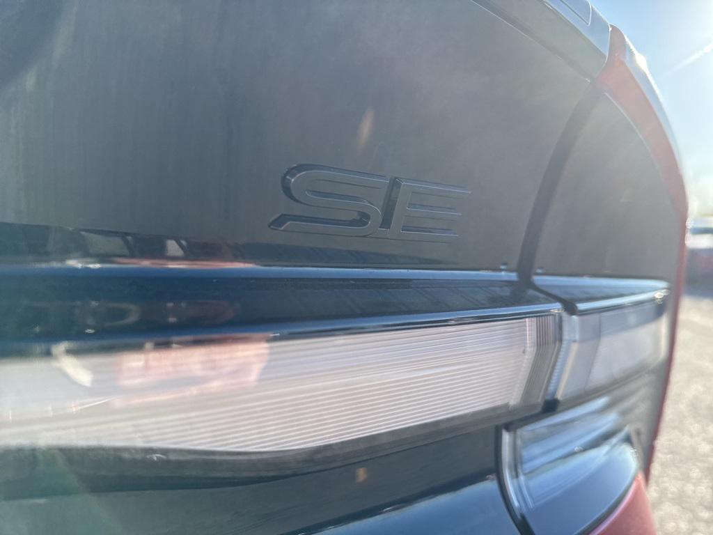 new 2026 Toyota Prius Plug-In Hybrid car, priced at $36,513