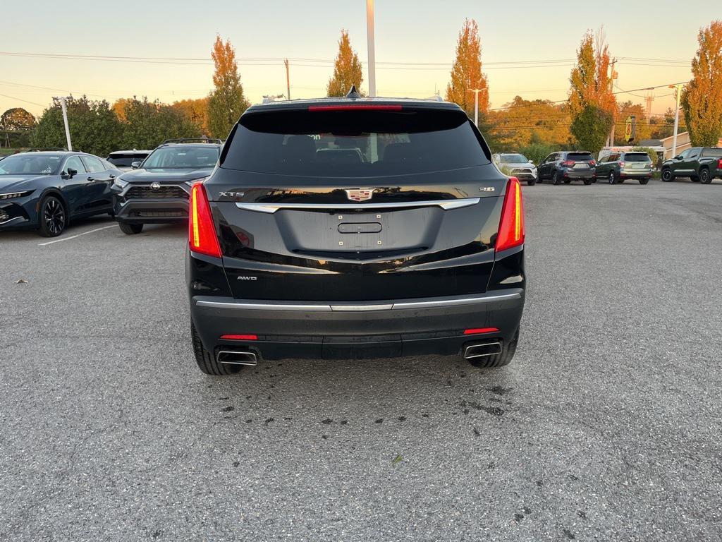 used 2019 Cadillac XT5 car, priced at $20,133
