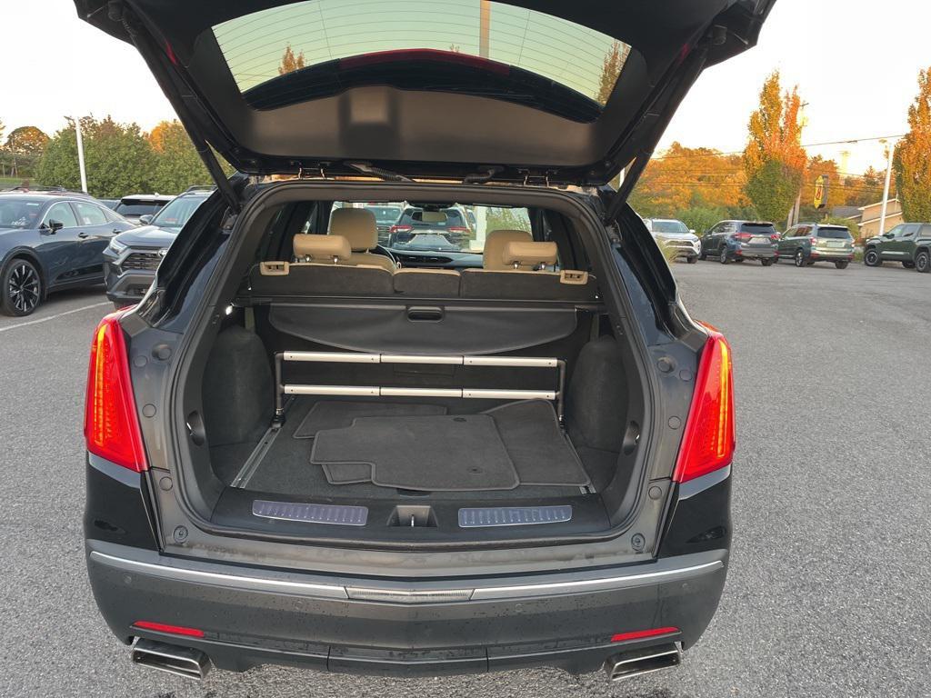 used 2019 Cadillac XT5 car, priced at $20,133