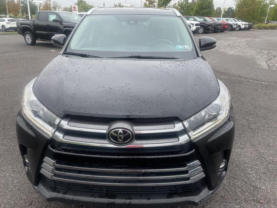 used 2019 Toyota Highlander car, priced at $27,733