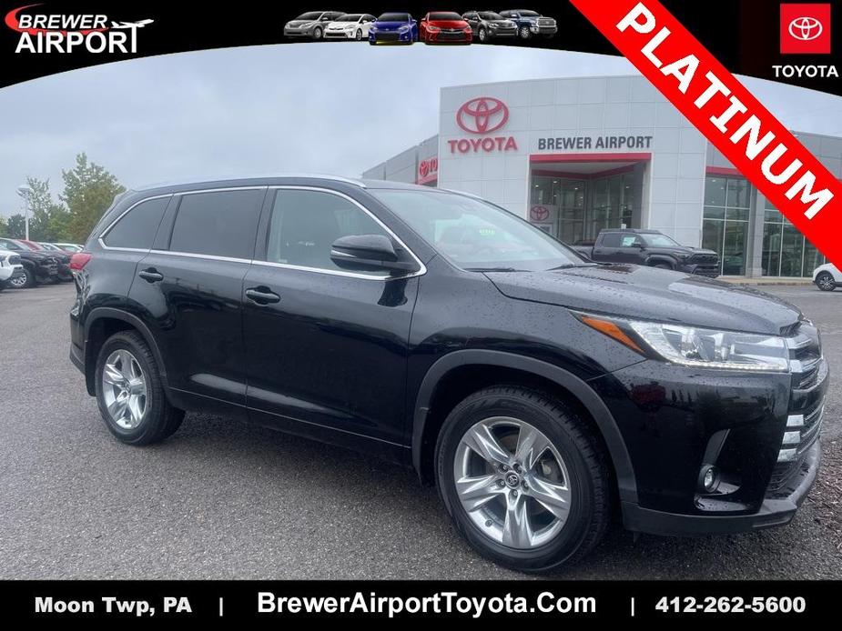 used 2019 Toyota Highlander car, priced at $27,733