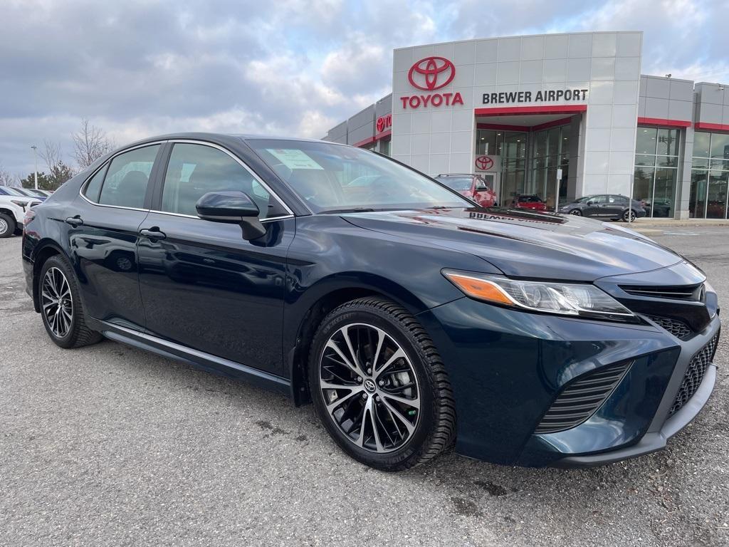 used 2018 Toyota Camry car, priced at $17,900