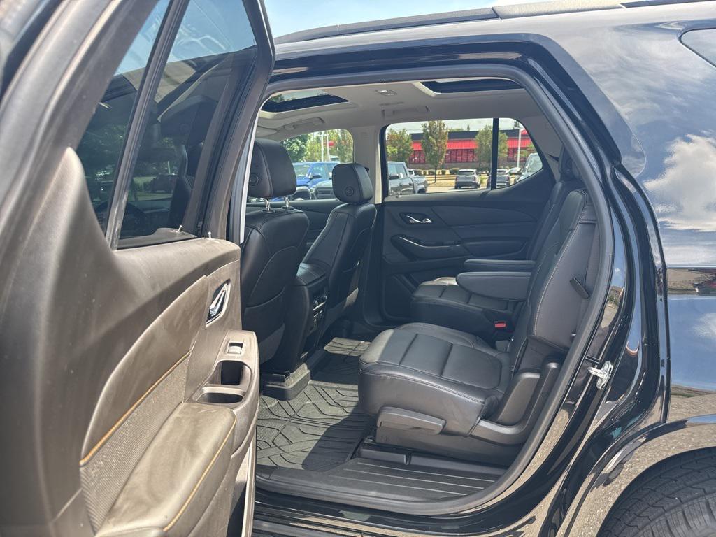 used 2018 Chevrolet Traverse car, priced at $19,177