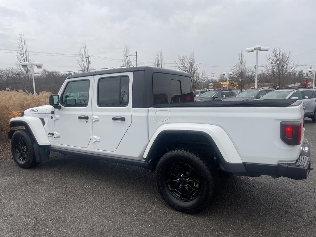 used 2021 Jeep Gladiator car, priced at $29,900