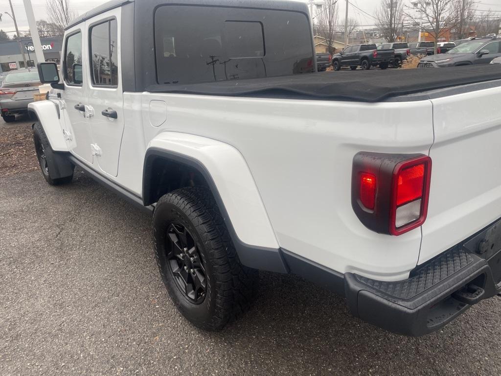 used 2021 Jeep Gladiator car, priced at $29,900