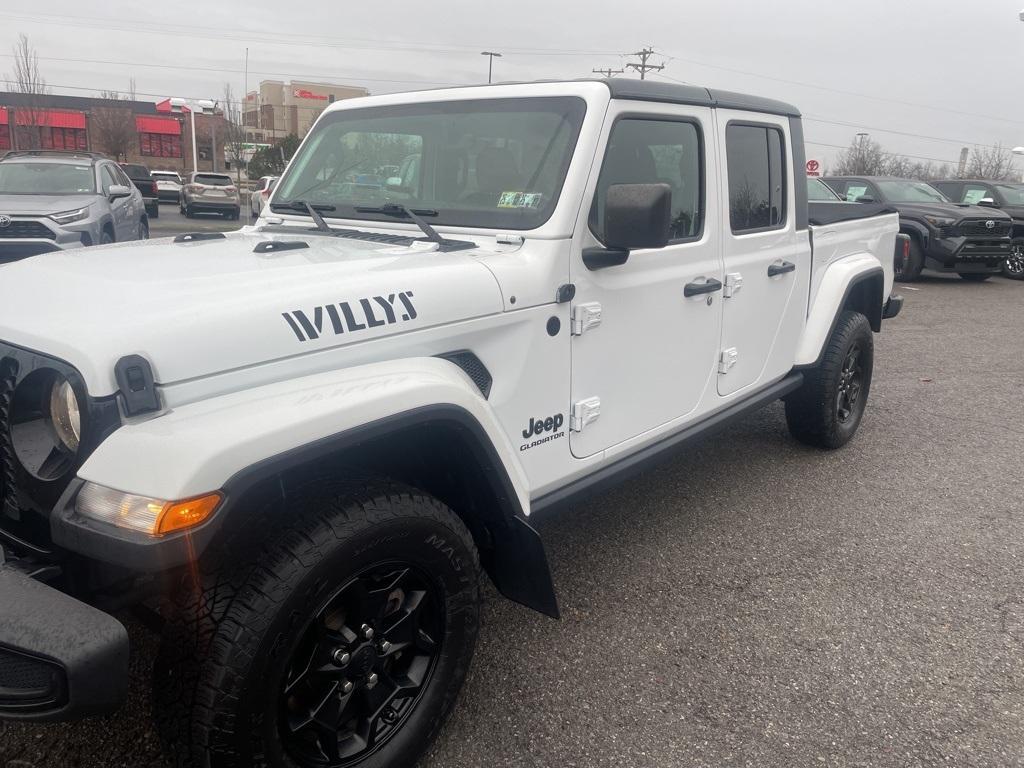 used 2021 Jeep Gladiator car, priced at $29,900