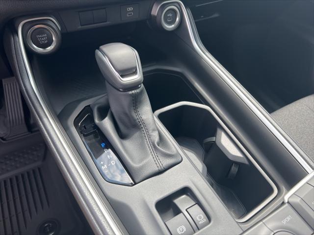 new 2025 Toyota Highlander car, priced at $42,888
