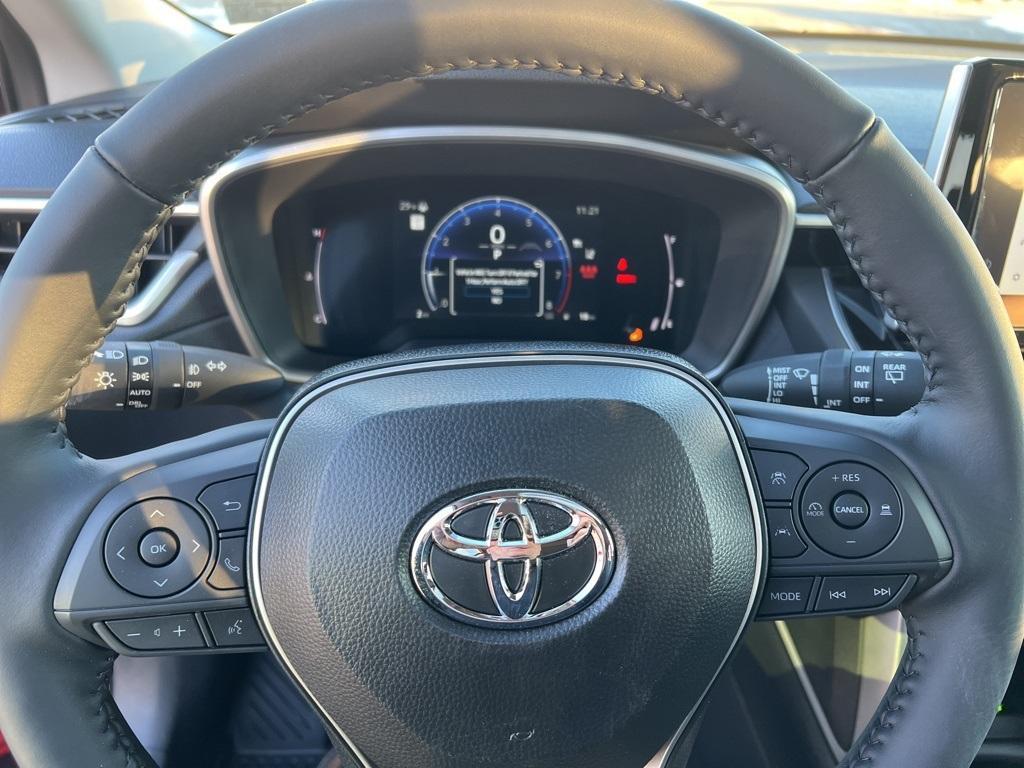 new 2025 Toyota Corolla Cross car, priced at $34,086