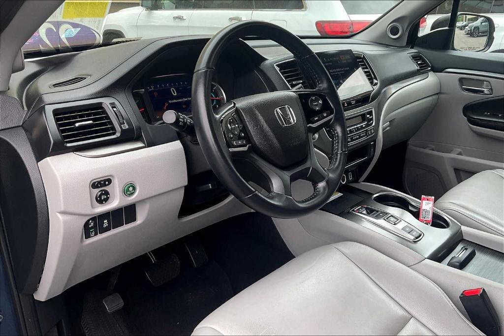 used 2022 Honda Pilot car, priced at $32,300