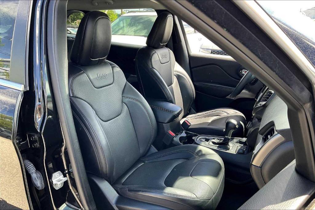 used 2021 Jeep Cherokee car, priced at $23,700
