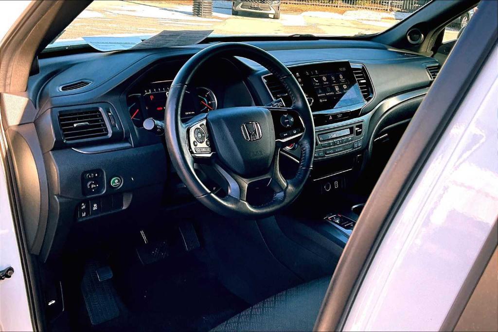 used 2021 Honda Passport car, priced at $28,495