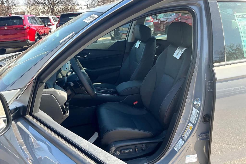 new 2025 Honda Accord Hybrid car, priced at $36,545