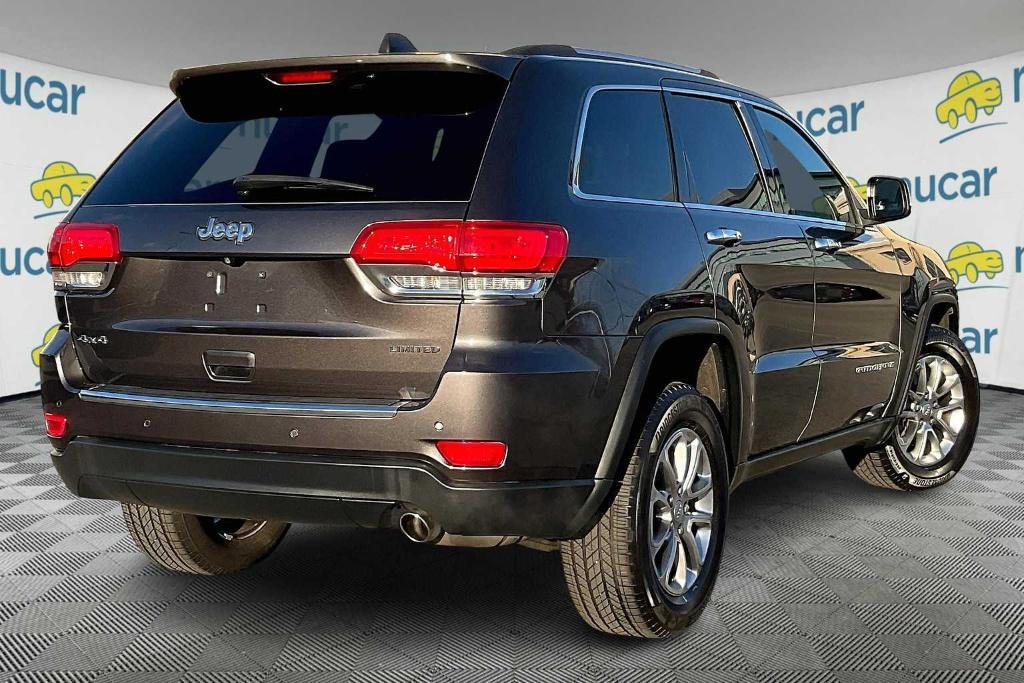 used 2015 Jeep Grand Cherokee car, priced at $17,500