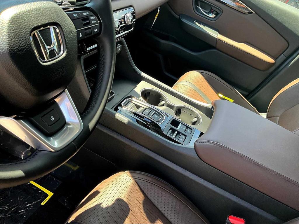 new 2025 Honda Pilot car, priced at $56,250
