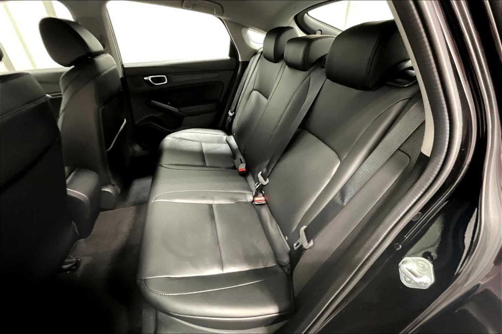 used 2025 Acura Integra car, priced at $34,900