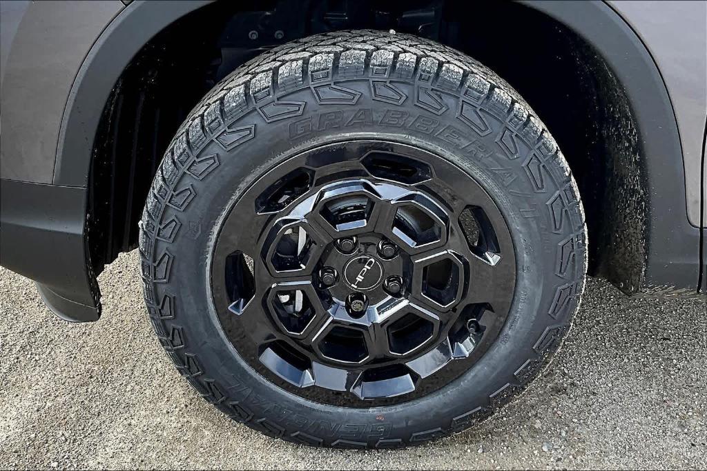 new 2025 Honda Ridgeline car, priced at $46,675
