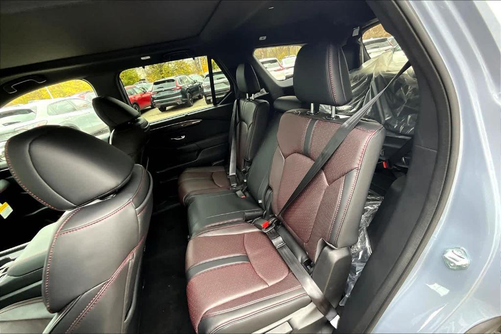 new 2025 Honda Pilot car, priced at $56,485