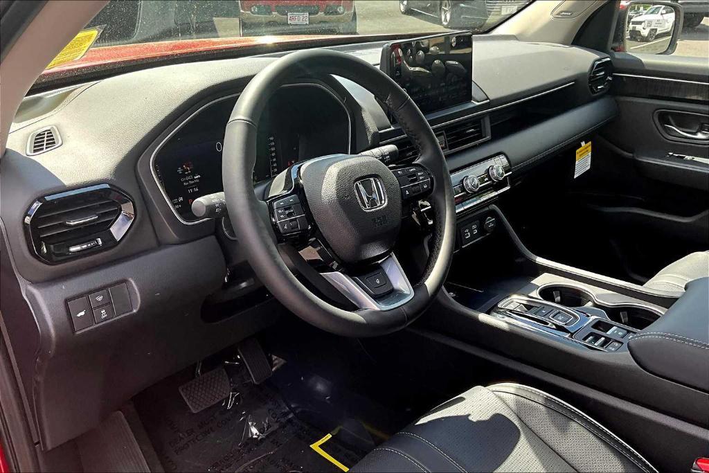 new 2025 Honda Pilot car, priced at $51,605