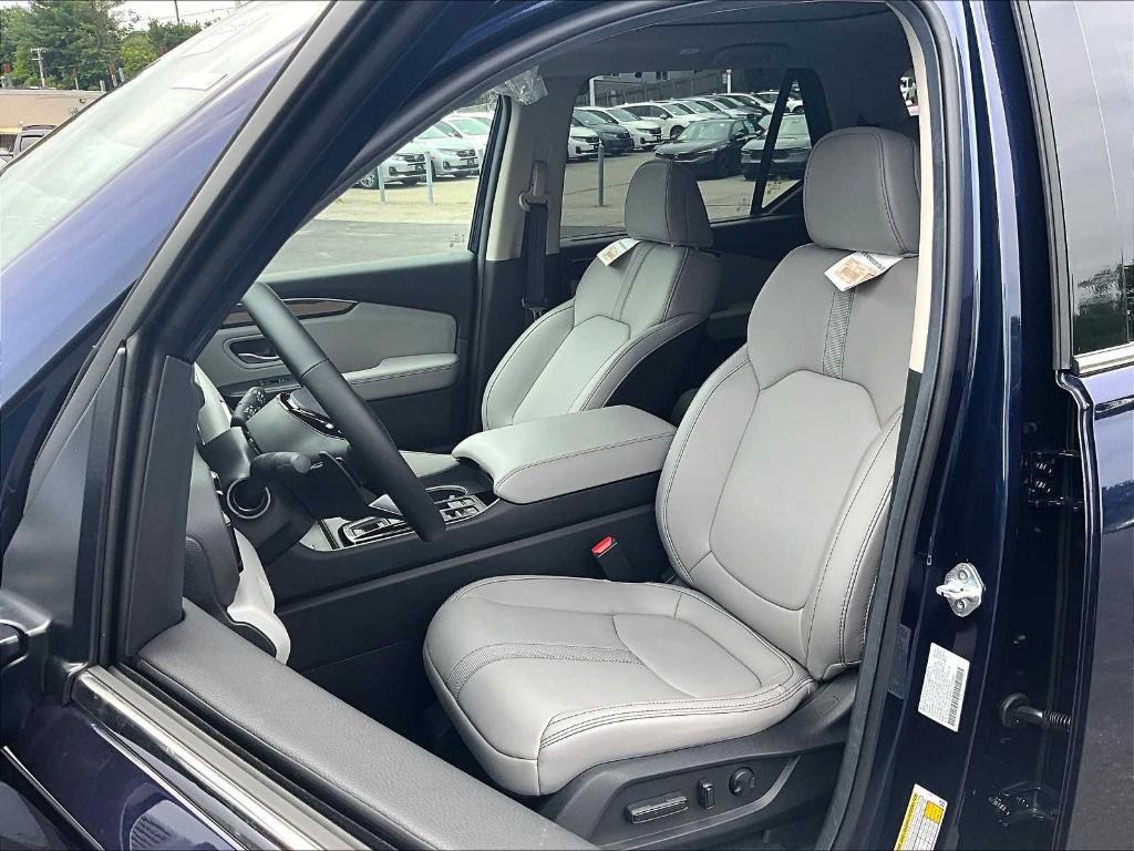 new 2025 Honda Pilot car, priced at $51,105
