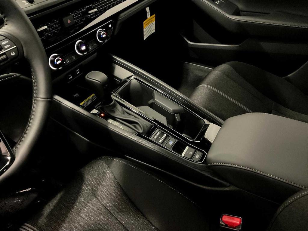 new 2025 Honda Accord Hybrid car, priced at $35,305