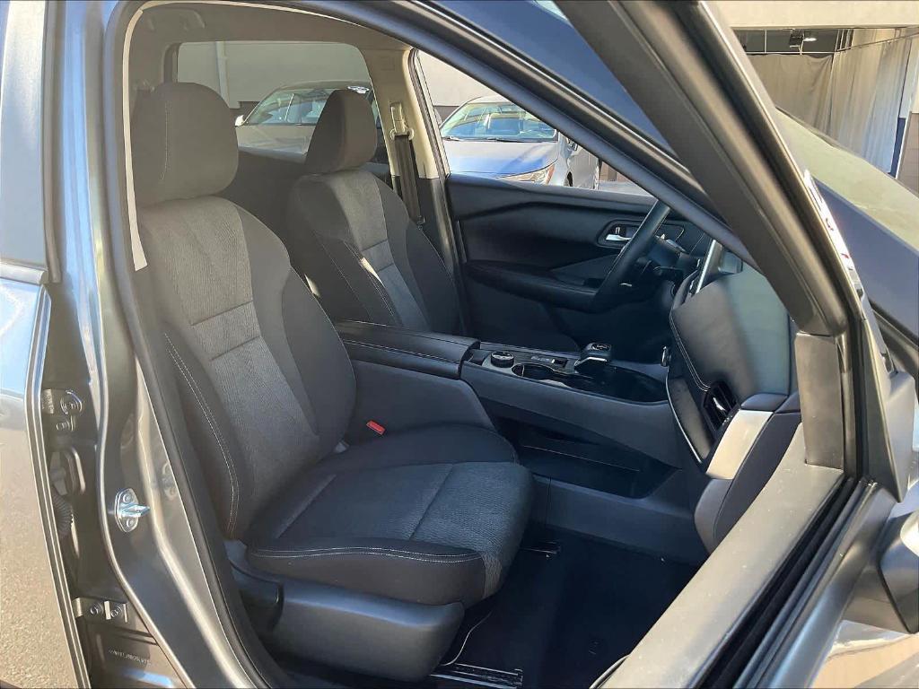 used 2024 Nissan Rogue car, priced at $24,950