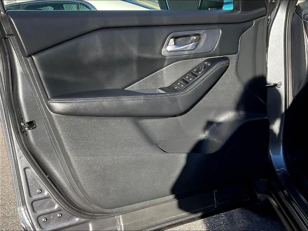 used 2024 Nissan Rogue car, priced at $24,950